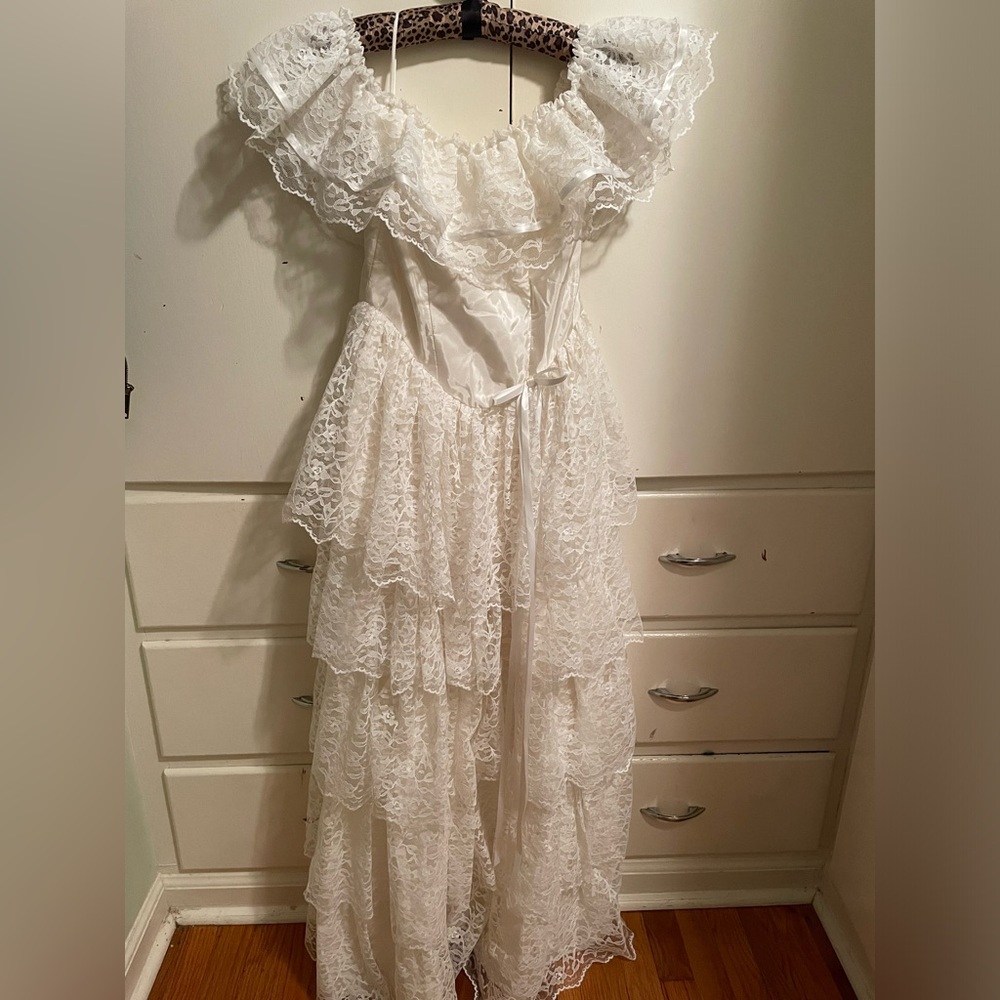 American Vintage White Lace Dress